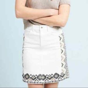Anthropologie Pilcro &‎ the Letterpress Embroidered White Denim Mini Skir…